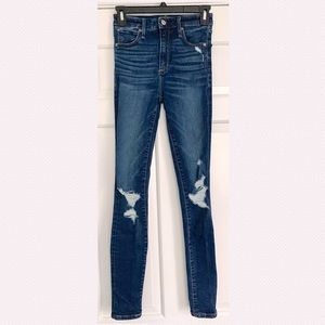 Abercrombie & Fitch Women’s Ripped Skinny Jeans